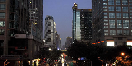 �������Y