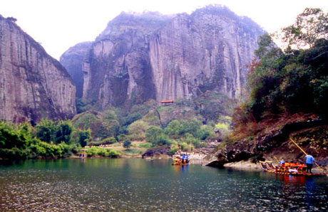 �������Y