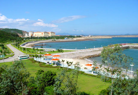 �������Y