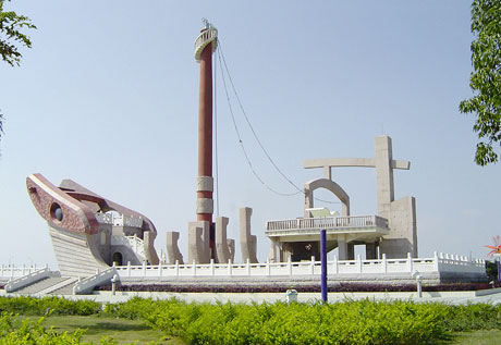 �������Y