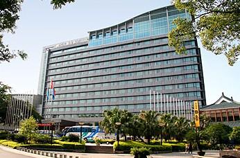 �������Y