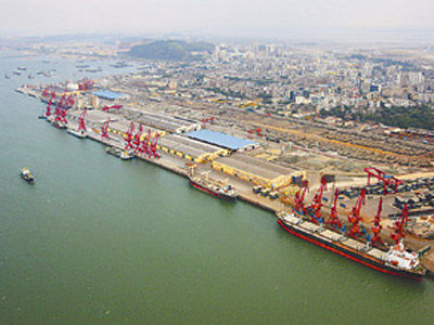 �������Y