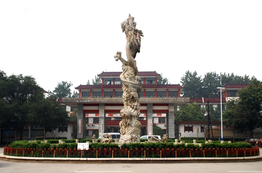 �������Y