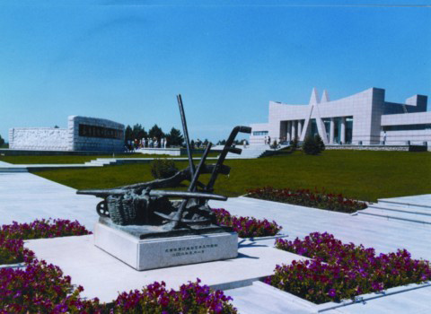 �������Y