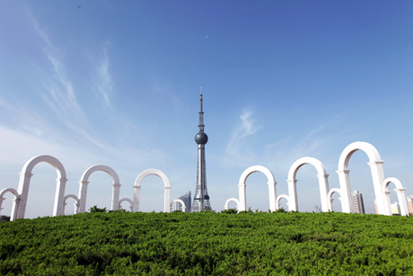 �������Y