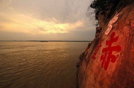 �������Y