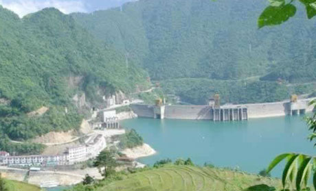 �������Y