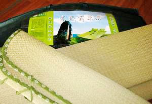 �������Y