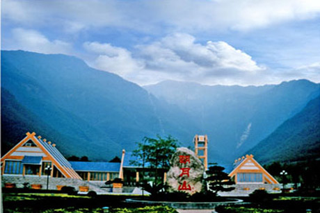 �������Y