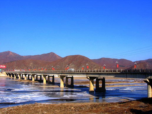 �������Y