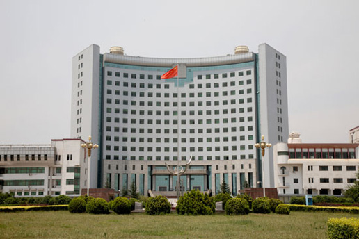 �������Y