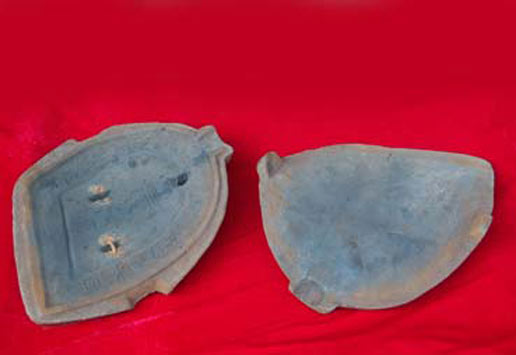 �������Y