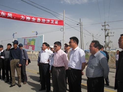 �������Y