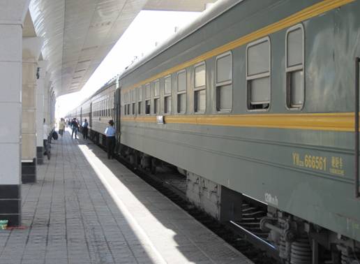 �������Y