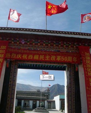 �������Y